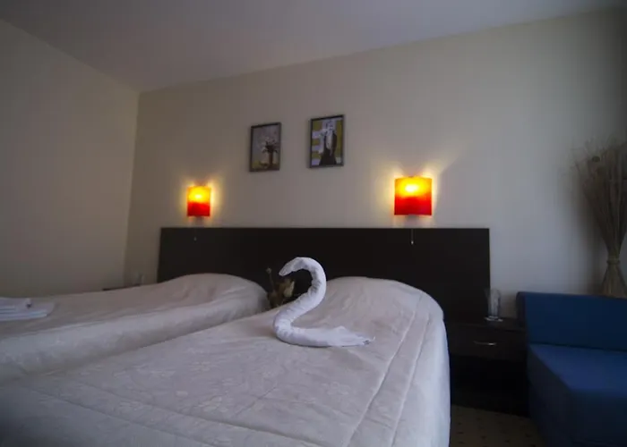 Tropics Свети-Влас