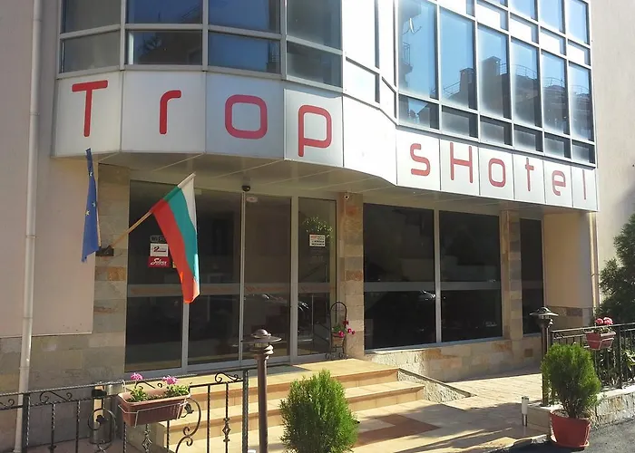 Tropics Отель 3*