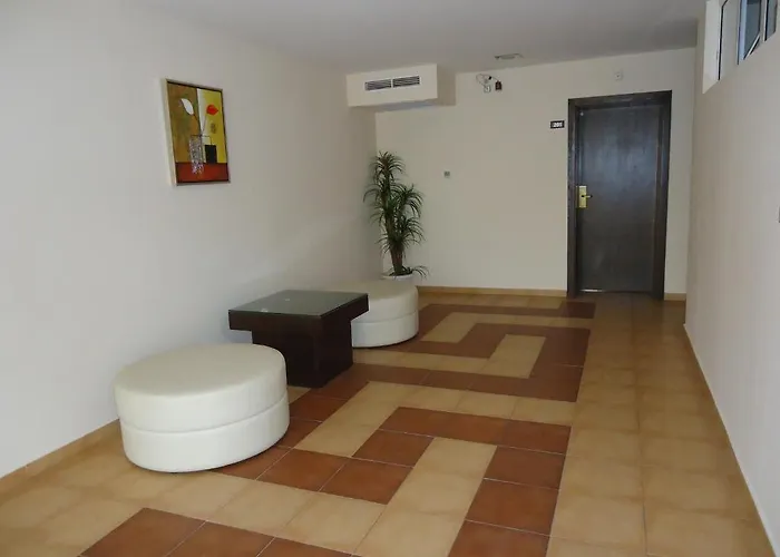 Tropics Отель Свети-Влас