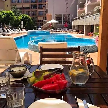 Tropics 3* Sveti Vlas