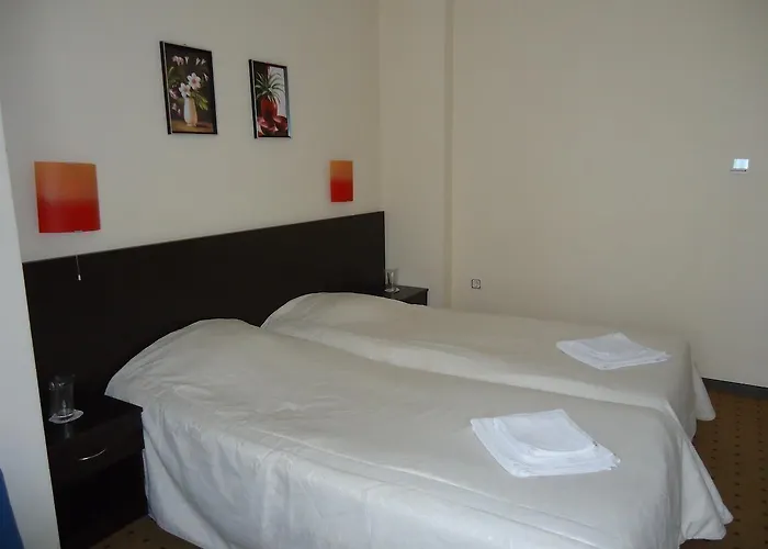 Tropics Szálloda Szveti Vlasz