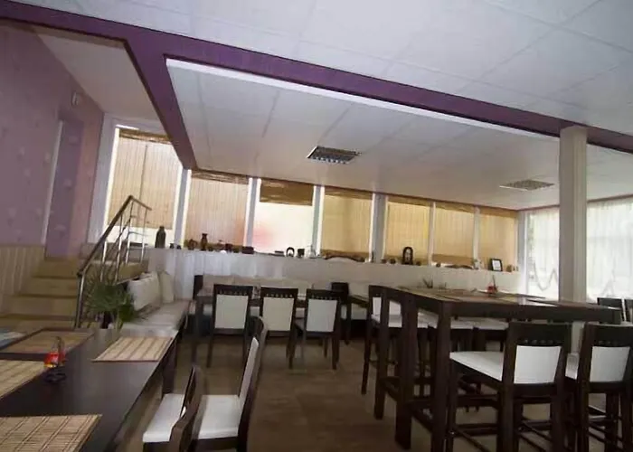 Tropics Szveti Vlasz