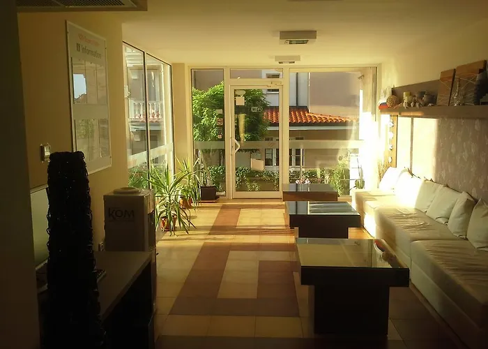 Tropics Szálloda Szveti Vlasz