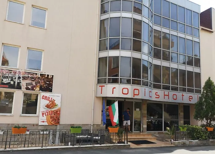 Tropics Szálloda Szveti Vlasz